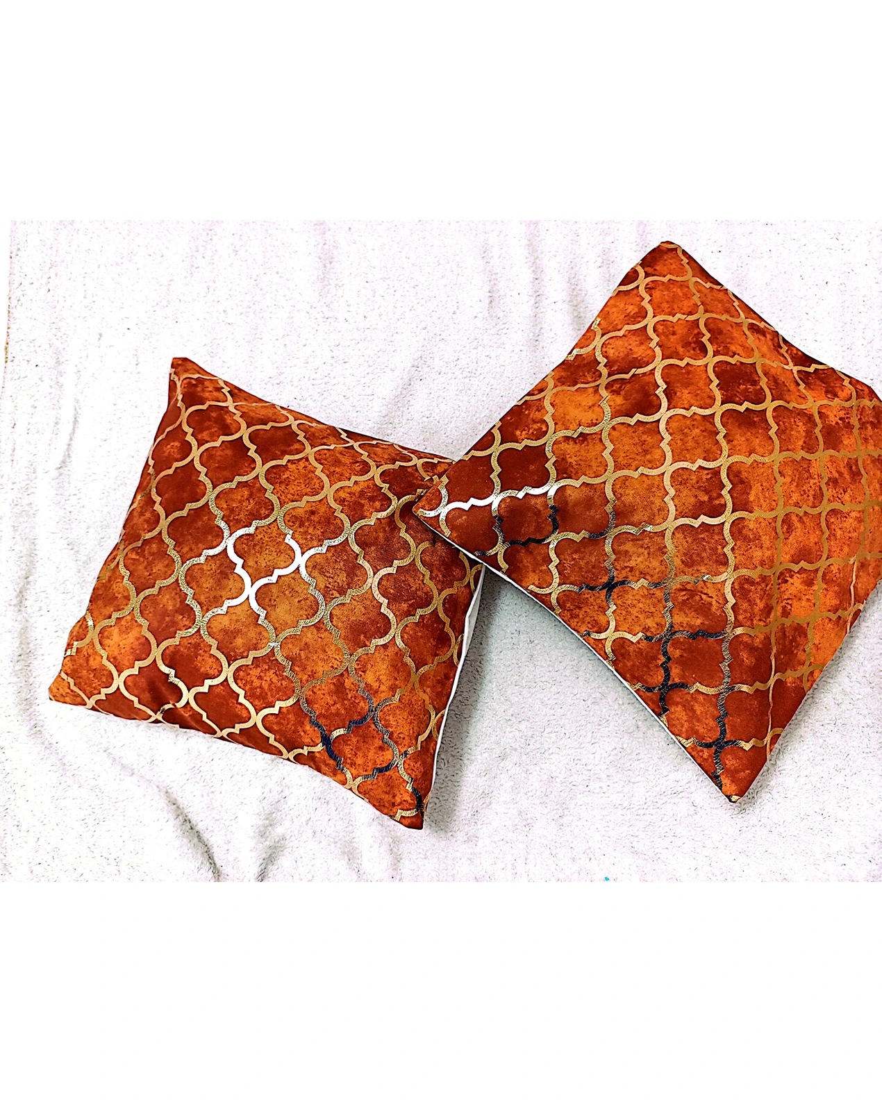 Set of 5 Elegant Cushion Covers with Geometric Pattern