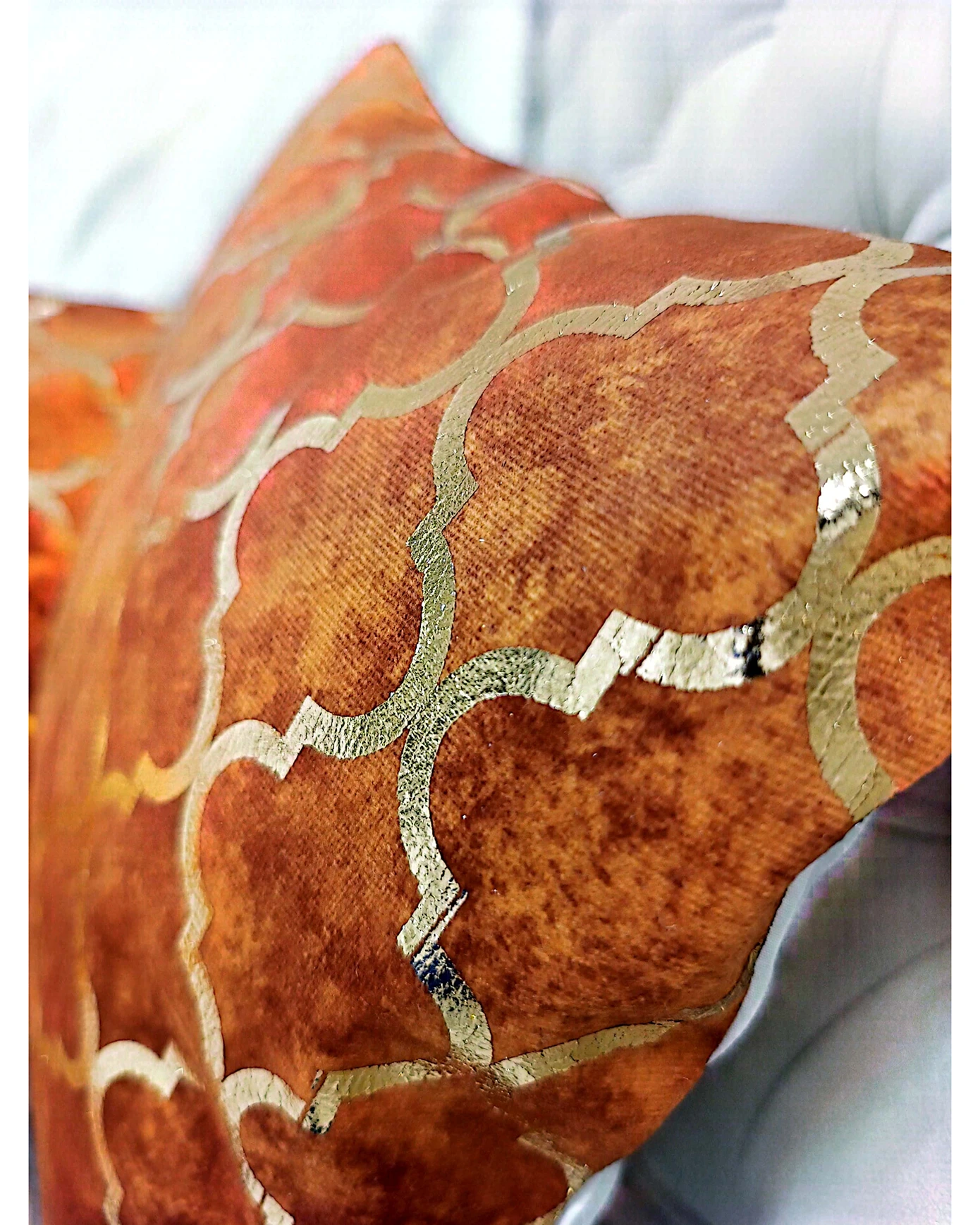 Set of 5 Elegant Cushion Covers with Geometric Pattern - Image 10