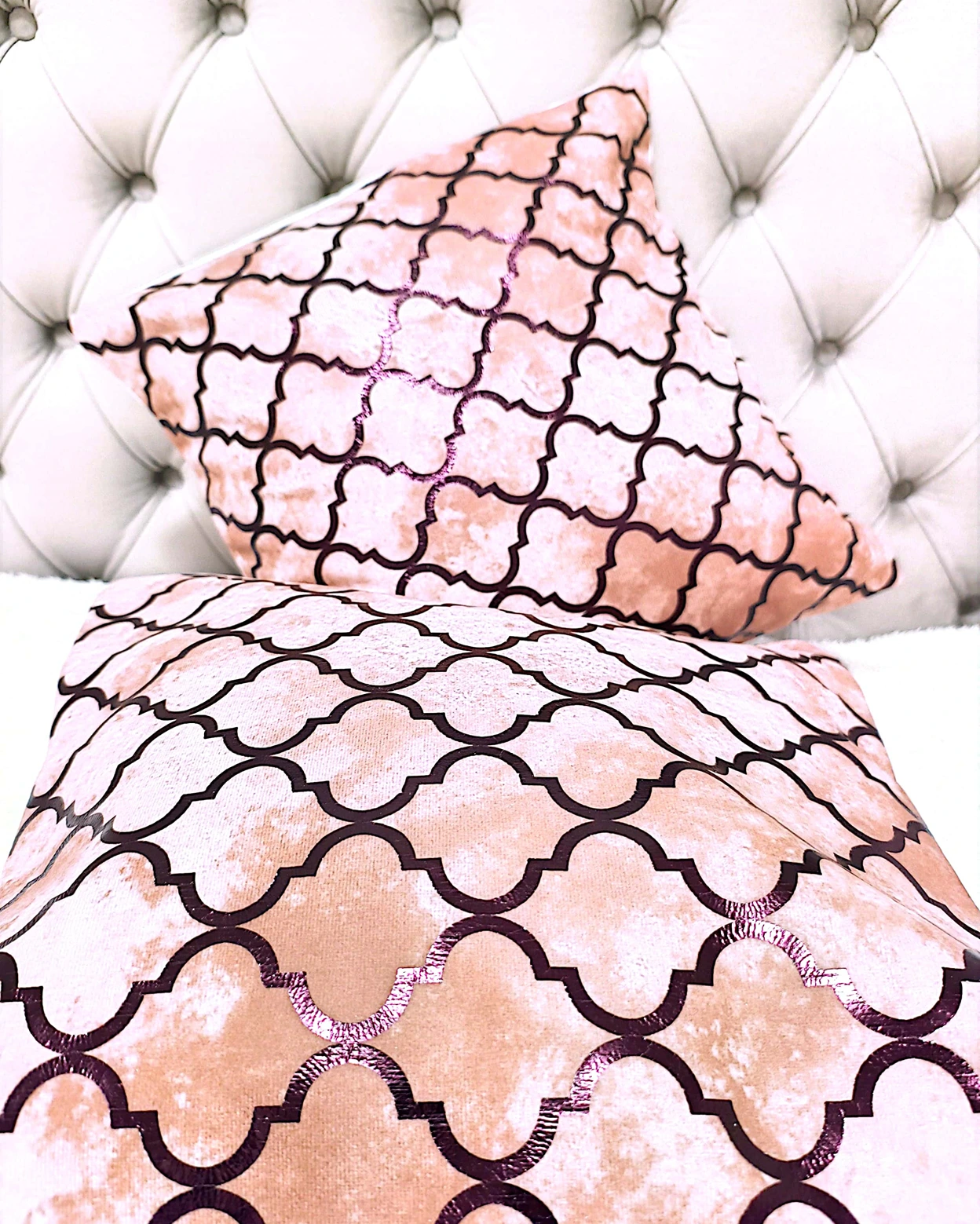 Set of 5 Elegant Cushion Covers with Geometric Pattern - Image 13