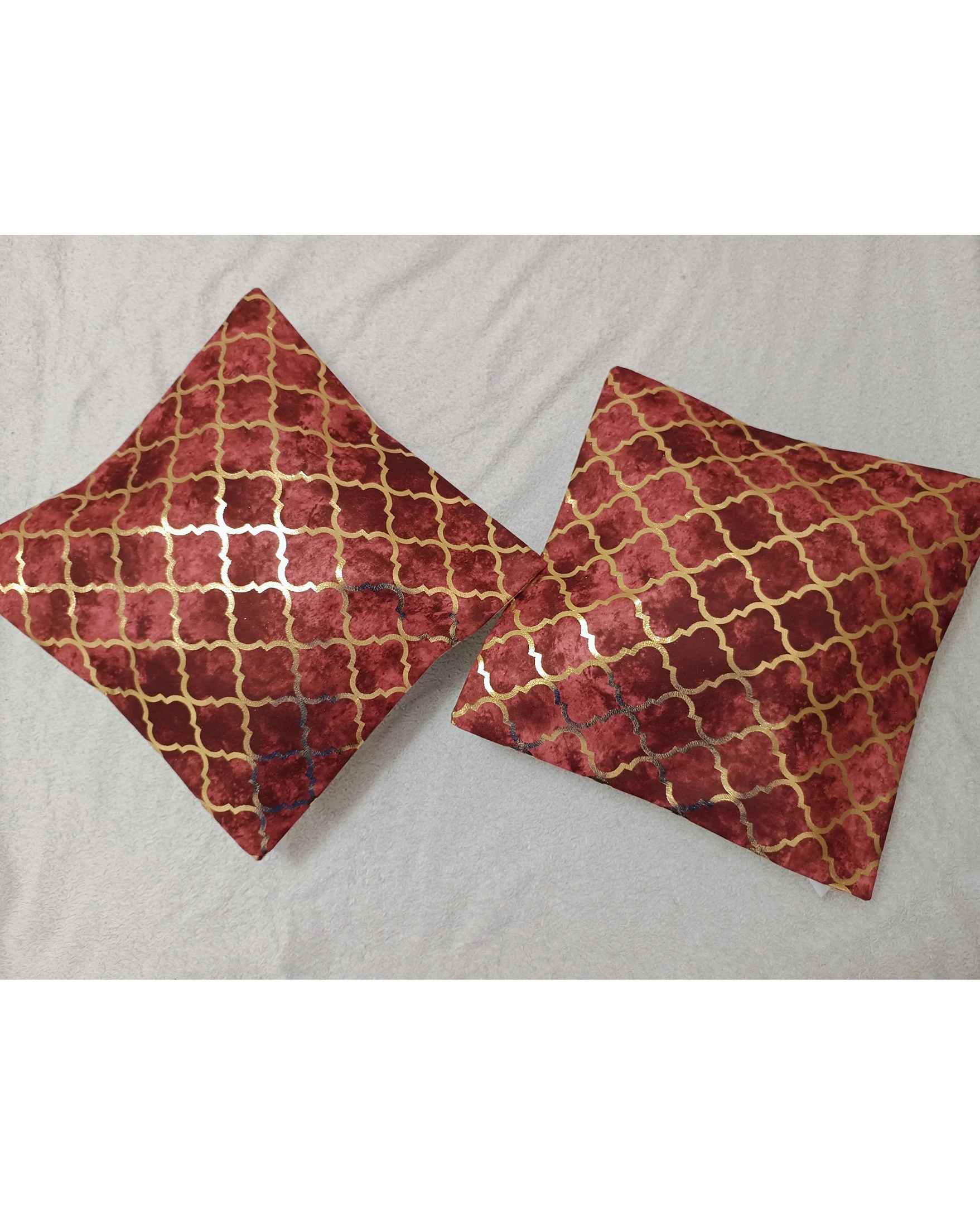 Set of 5 Elegant Cushion Covers with Geometric Pattern - Image 21