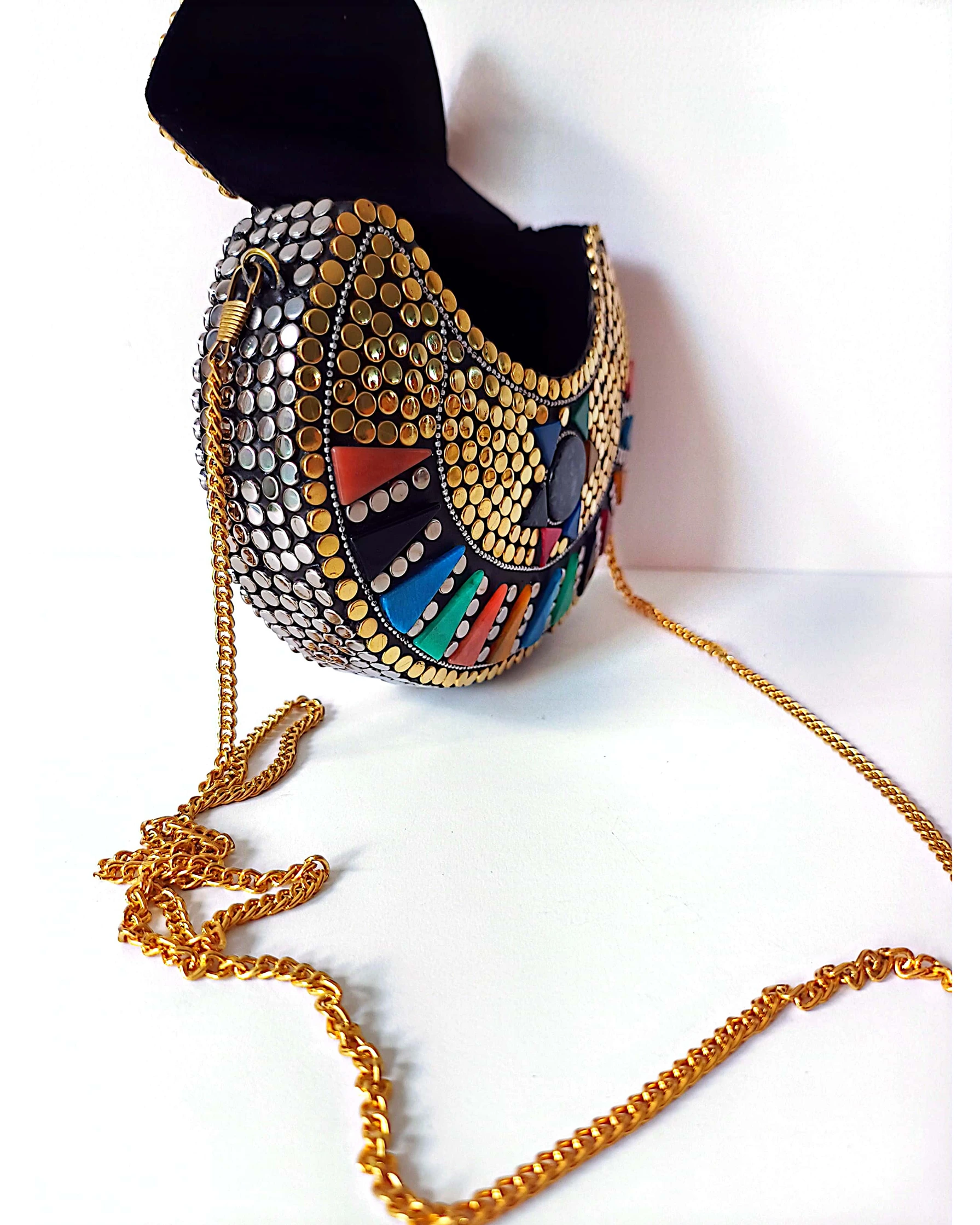 Women Trendy Metal Clutch Hand Bag - Image 26